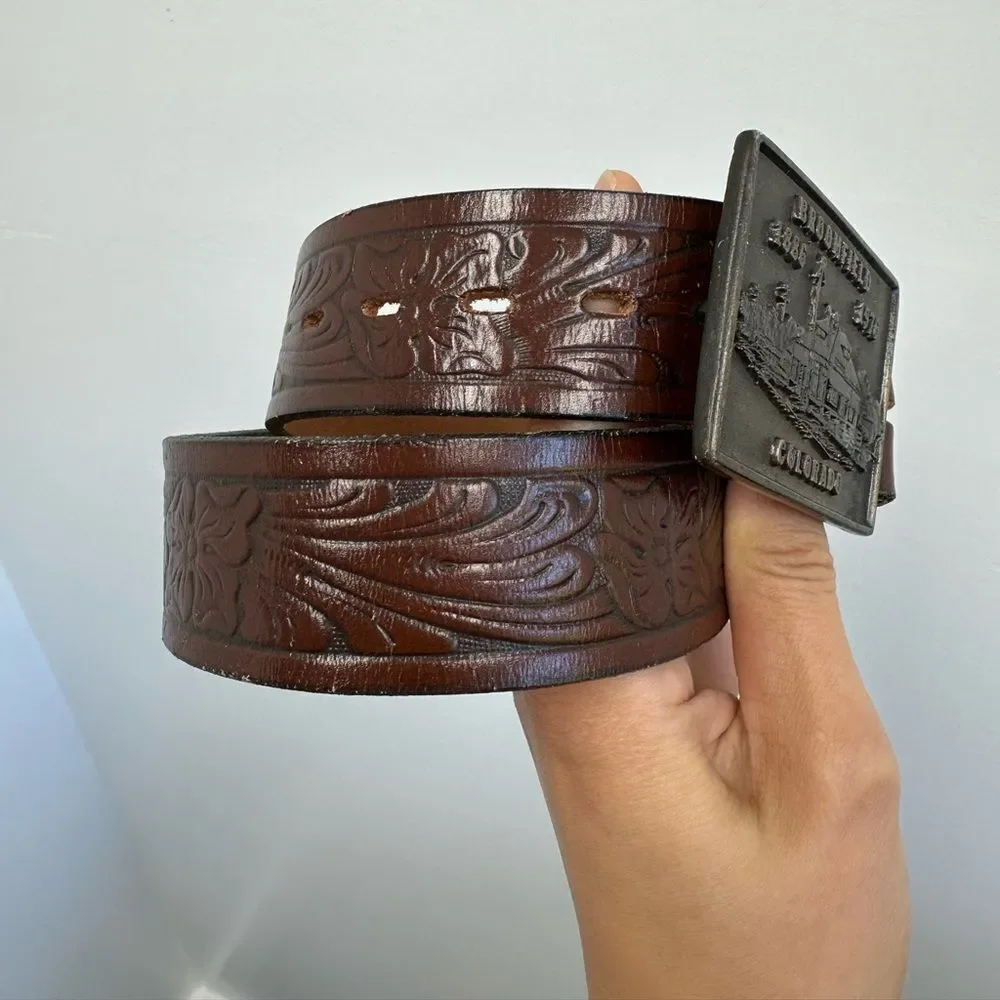Broomfield Colorado 1975 Heavy Brass Buckle Brown Tooled Leather Belt Size S